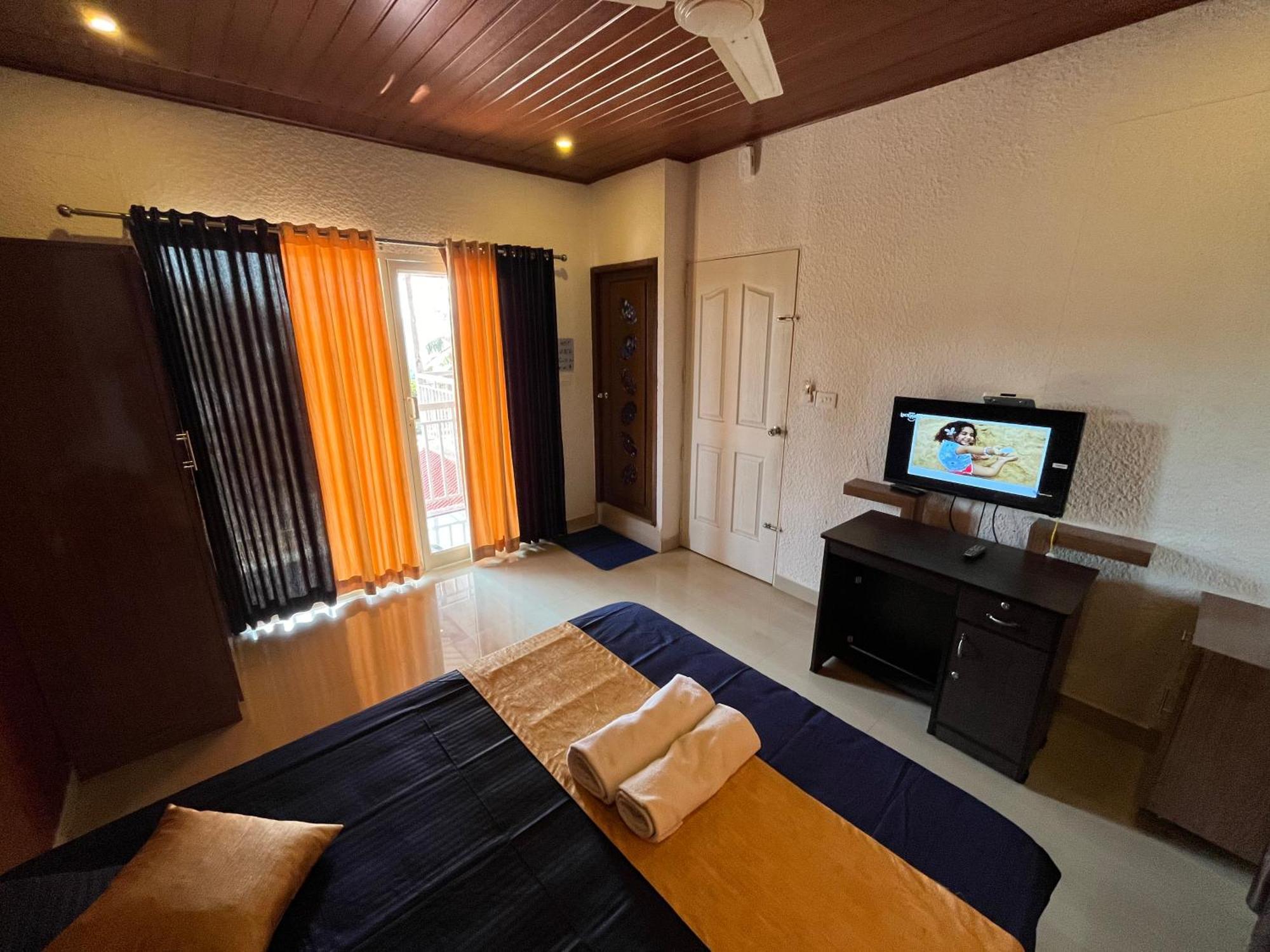 Homestay Hill Side Anachal