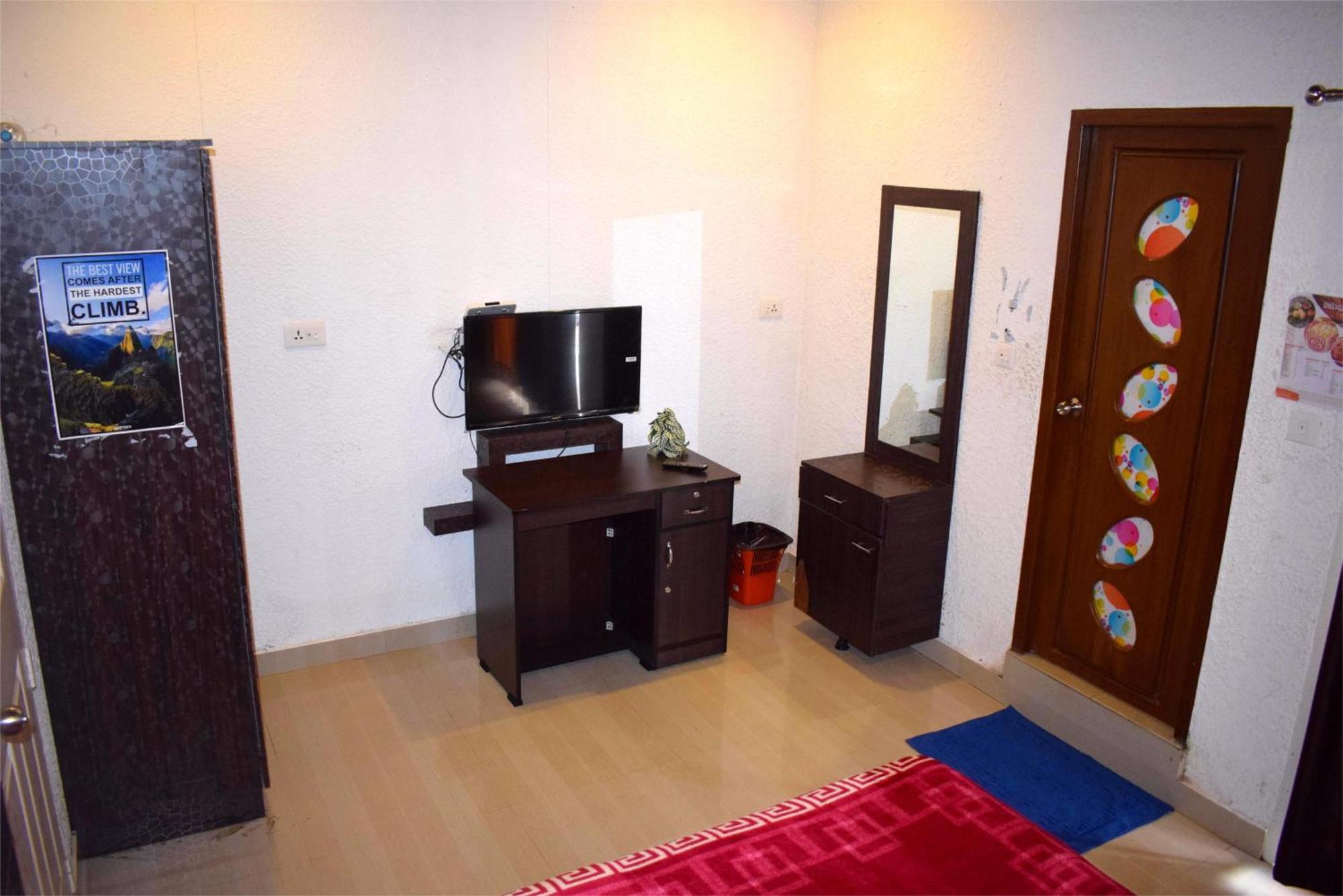 Homestay Hill Side Anachal
